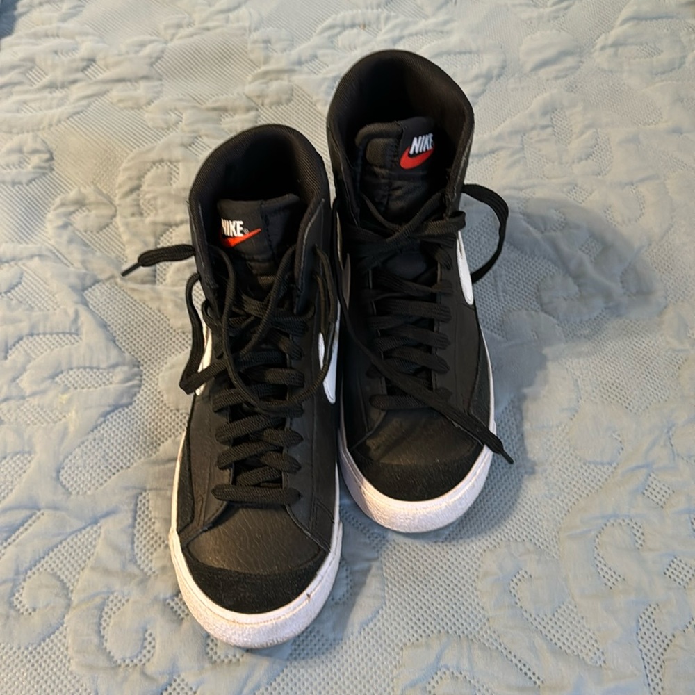 Nike Blazers Black and White